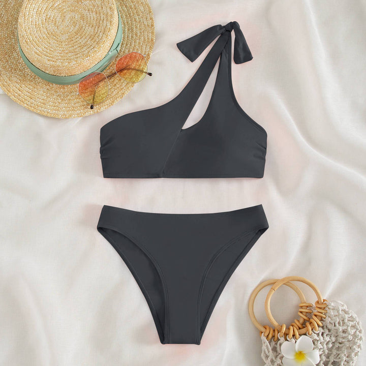 Dame asymmetrisk bikini med moderne cut-outs Skovae