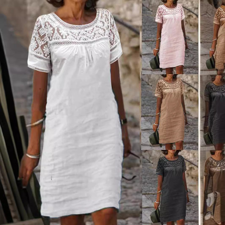Dame fritidskjole med elegant broderet overdel og løs pasform Stilla
