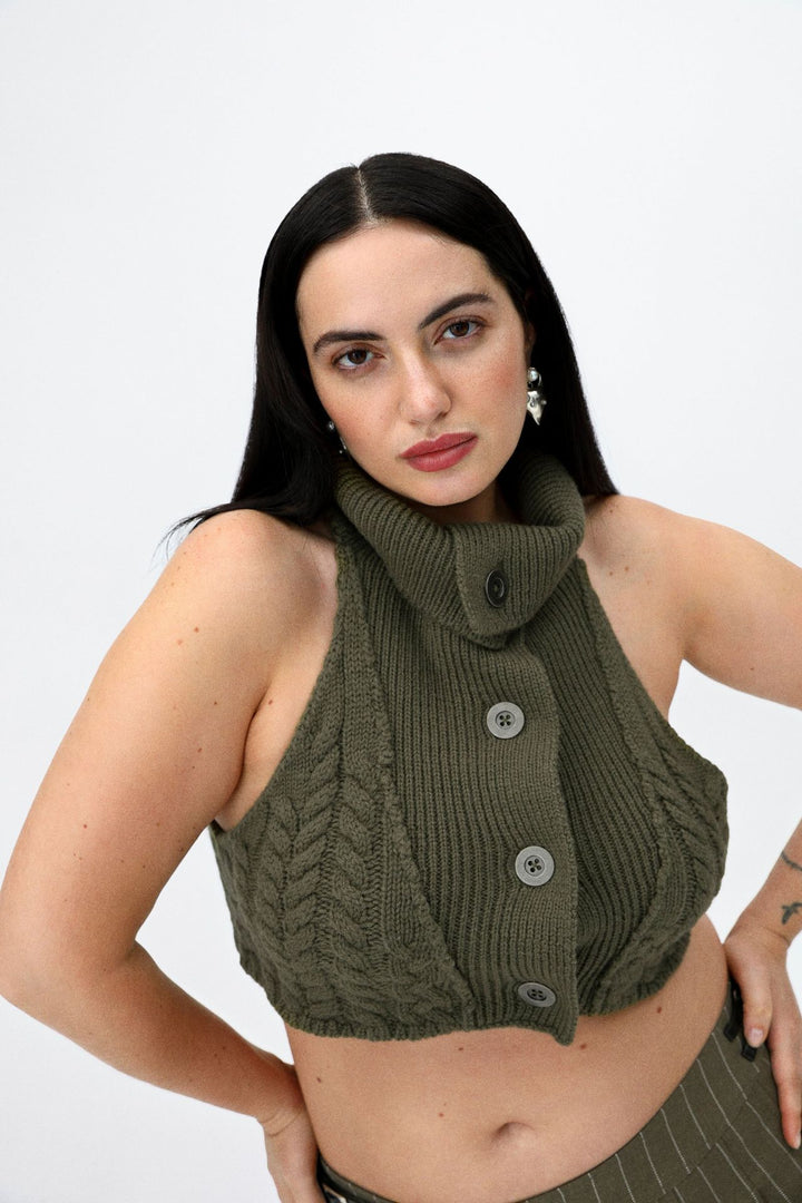 Dame hæklede Crop-top med høj hals og knaplukning Skovae