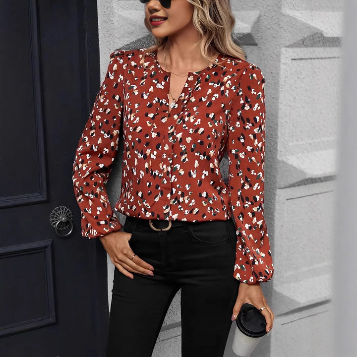 Dame elegant og luftig bluse med leopardprint Stilla