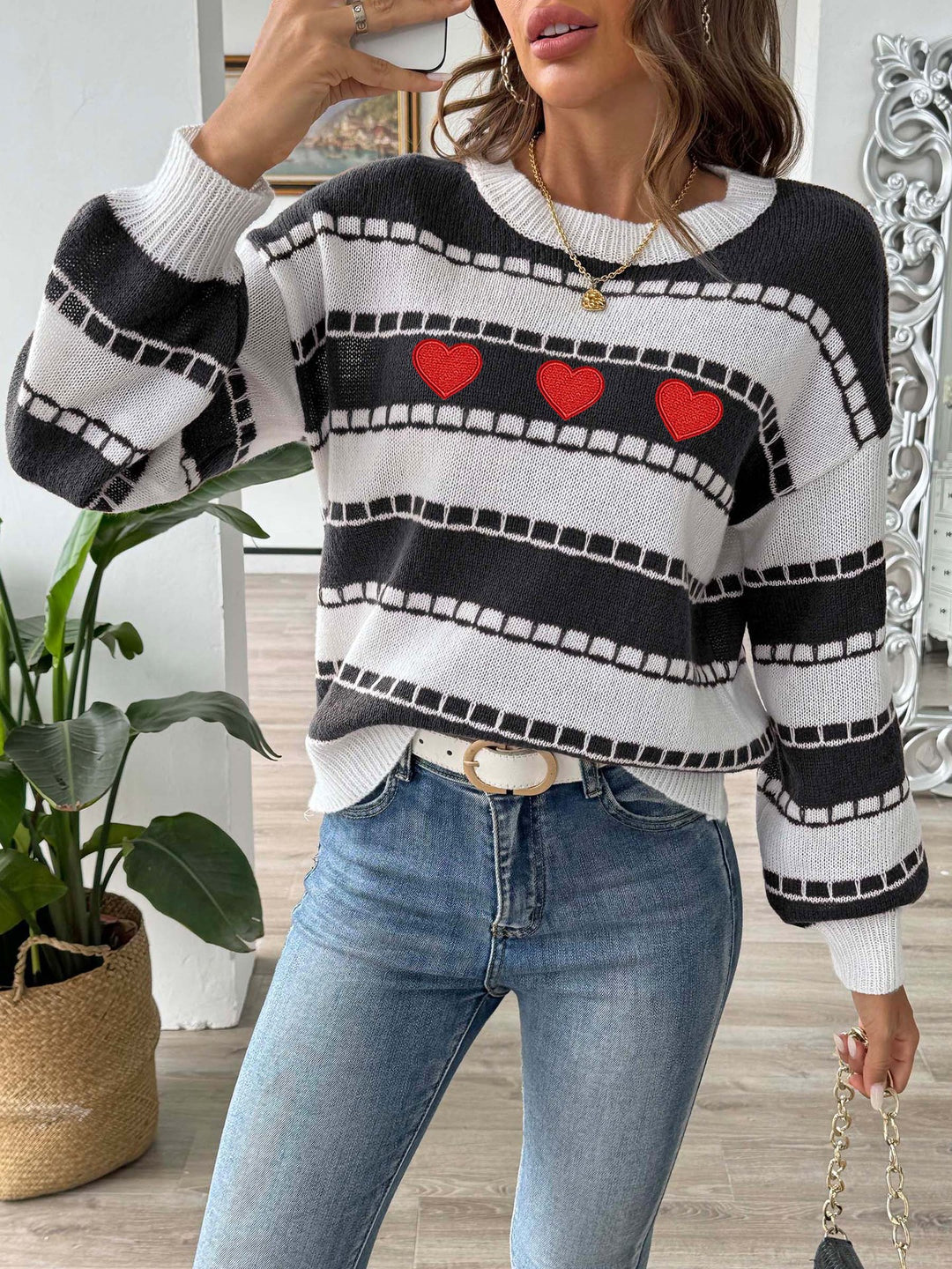 Dame afslappet pullover med hjerte mønster og brede ærmer Stilla