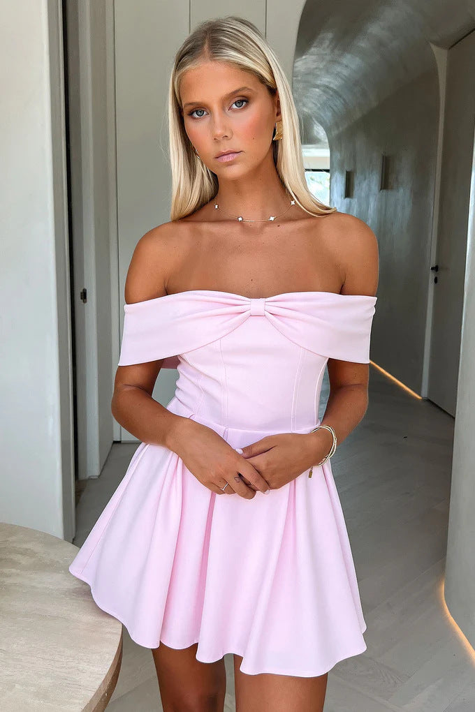 Dame Off-Shoulder Minikjole med struktureret bustier og svingende skørt Skovae