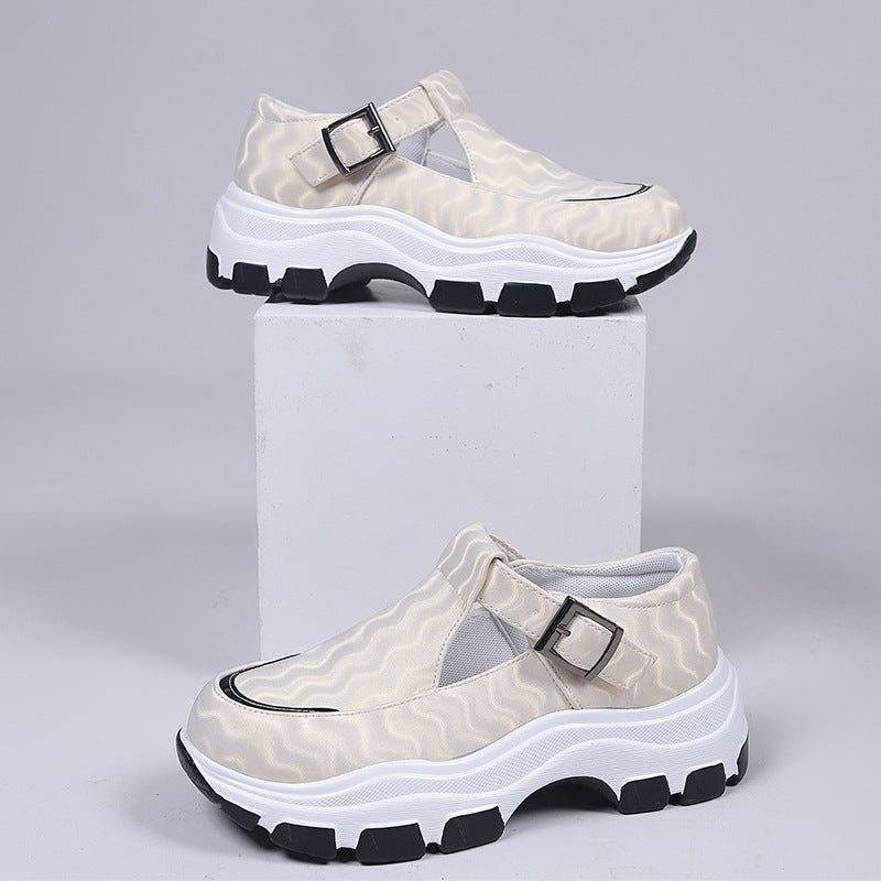 Dame Komfortable Slip-On Clogs med stilfuld spænde-detalje Stilla