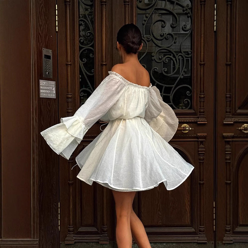 Dame Off-Shoulder elegant minikjole med voluminøse ærmer Stilla