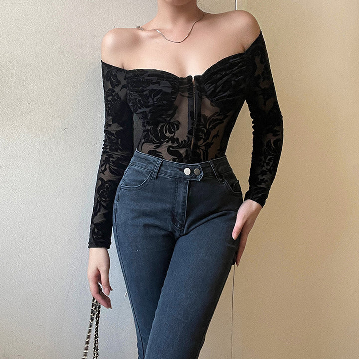 Dame spidsbustier med off-shoulder design og lange ærmer Skovae