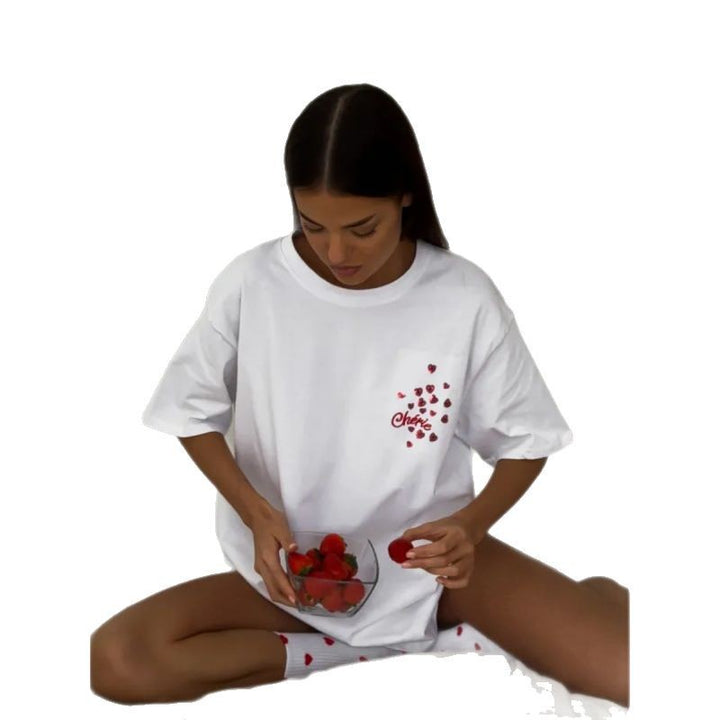 Dame T-shirt med kærligt hjerteprint og afslappet pasform Stilla