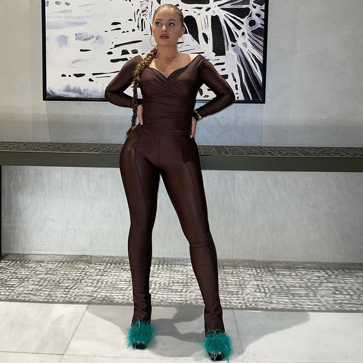 Dame Elegant V-hals Jumpsuit med lange ærmer og tætsiddende snit Stiila