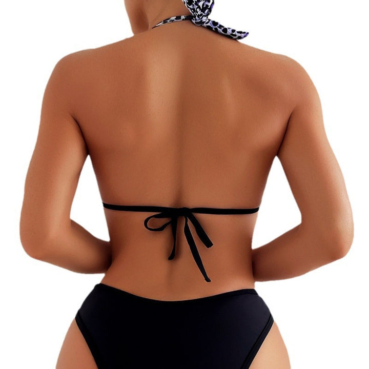 Dame Triangel-Bikini-Sæt med moderne netdetaljer og iøjnefaldende mønster Stilla