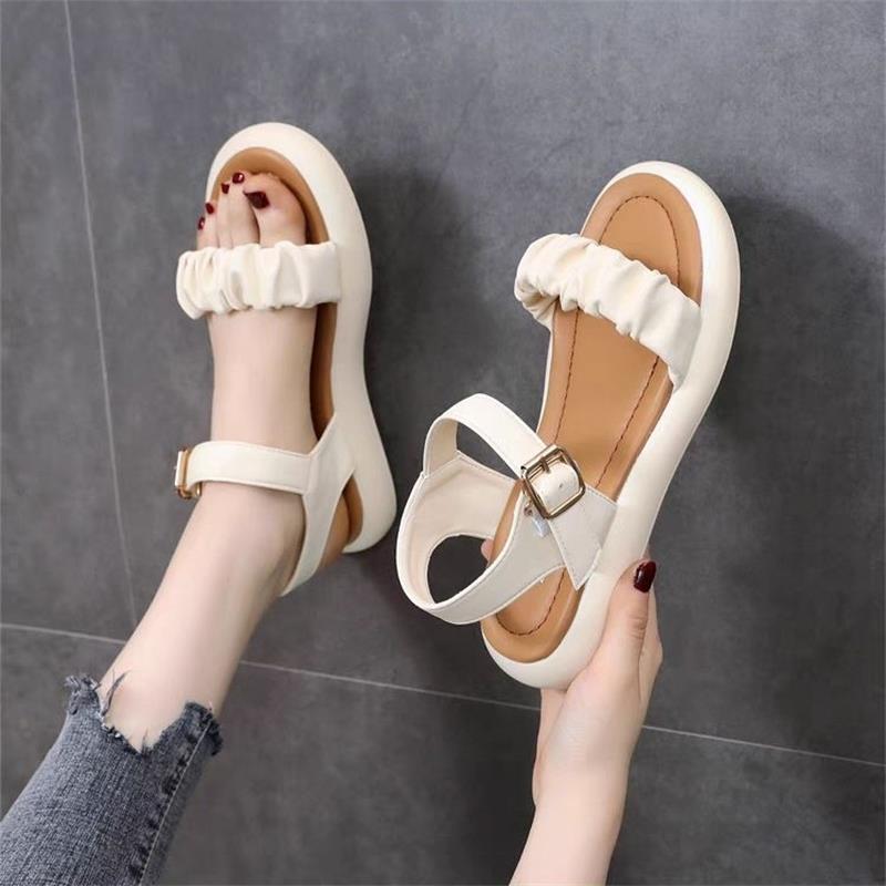 Dame Casual Sandaler med modevolde ruffle design og komfortabel fodseng Stilla