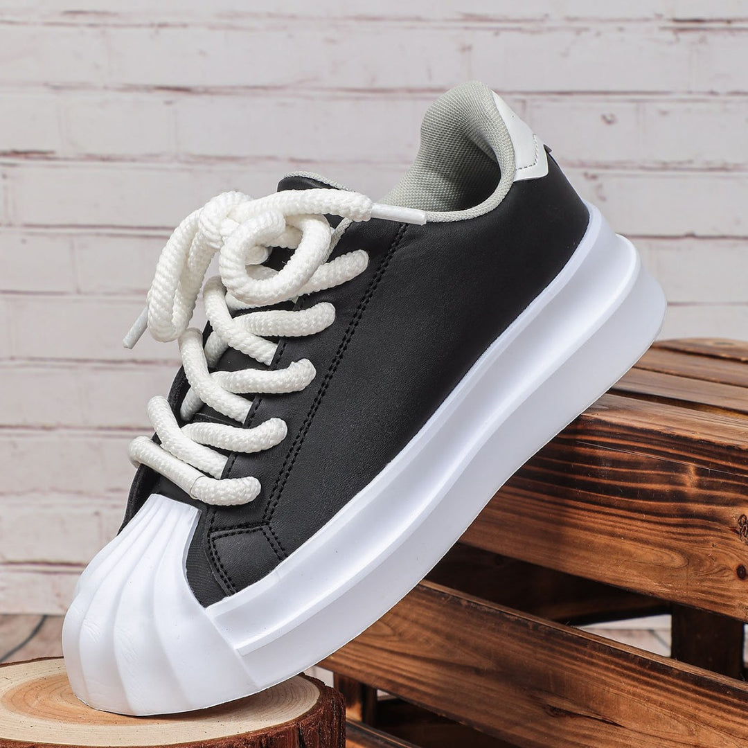 Dame Sportliche Sneakers med moderigtigt design og høj sål Stilla