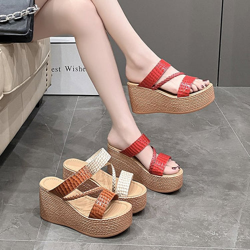 Dame Wedge-sandaler med flettet overdel og komfortabelt fodbånd Stilla