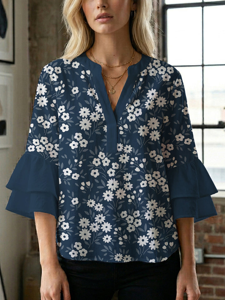 Dame skjorte med voluminøse ærmer og blomsterdesign Skovae