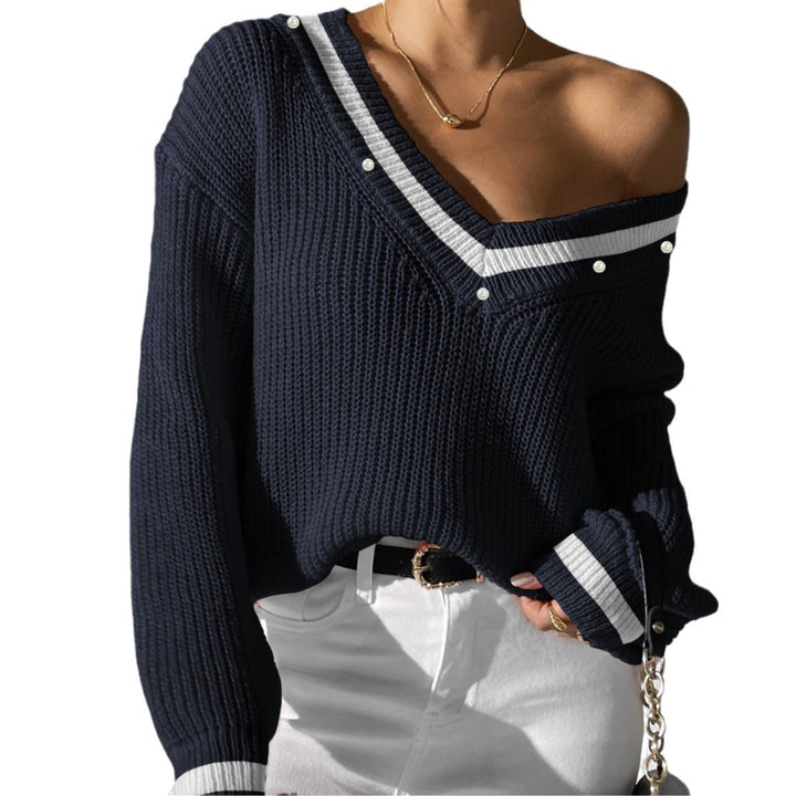 Dame oversized strikpullover med V-udskæring og elegante perledetaljer Stilla
