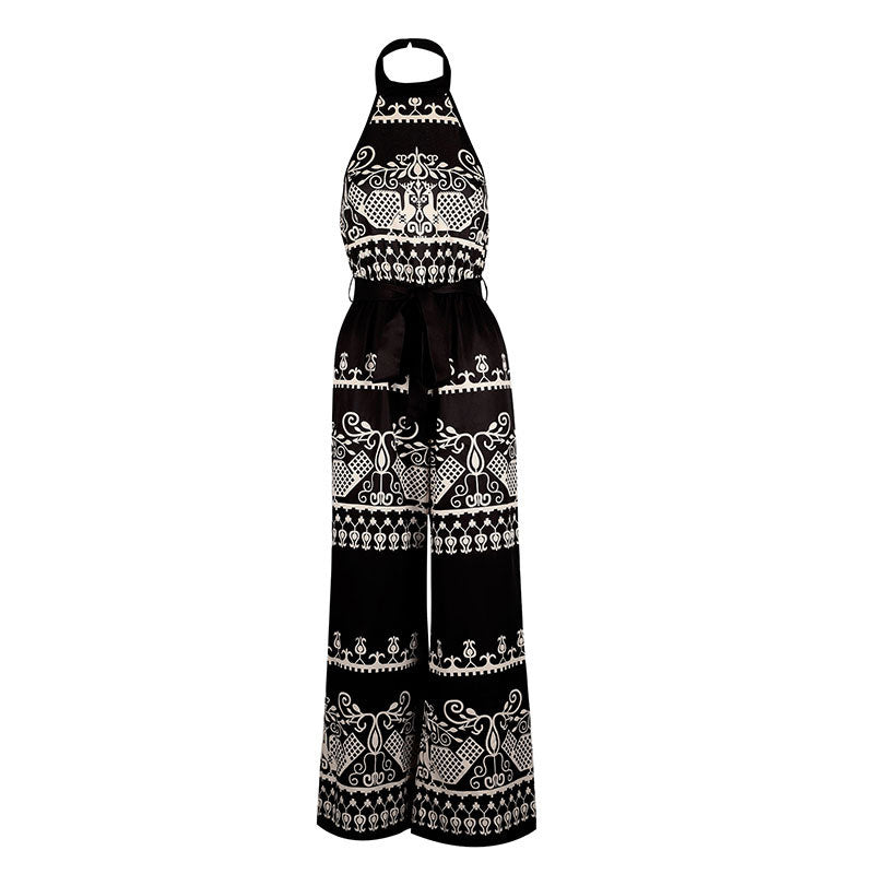 Dame jumpsuit med elegant halterdesign og stilfulde mønsterdetaljer Skovae
