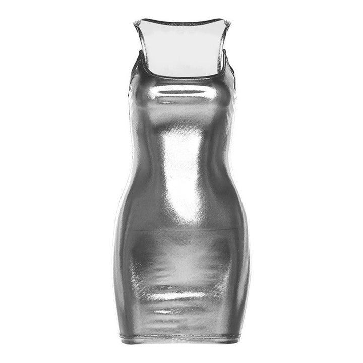 Dame figursyet, glinsende minikjole med raffineret snit og stroppeløst design Stilla