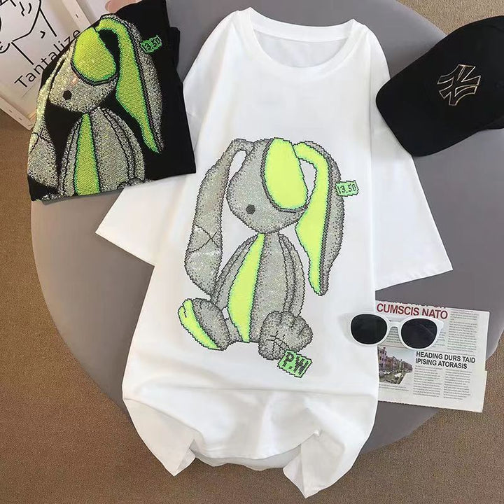 Dame T-shirt med glitrende kaninmotiv og afslappet snit Stilla