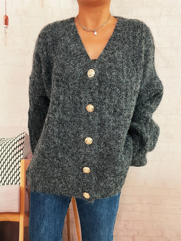 Kvinders oversized cardigan med guldknapdetaljer og blødt materiale Stilla