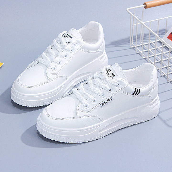 Dame mode Sneakers med åndbart overmateriale og skridsikker sål Stilla
