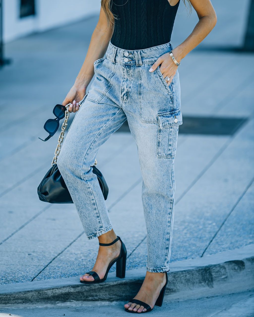Dame cargo-jeans i vintage-stil med høj talje og praktiske sidelommer Stilla