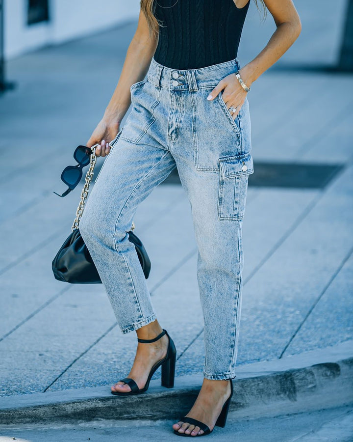 Dame cargo-jeans i vintage-stil med høj talje og praktiske sidelommer Stilla