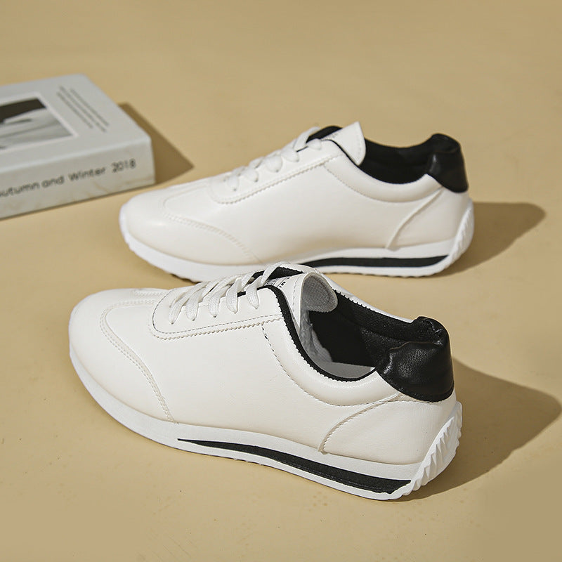 Dame Behagelige Sneakers i minimalistisk design med åndbar overfladestruktur Stilla