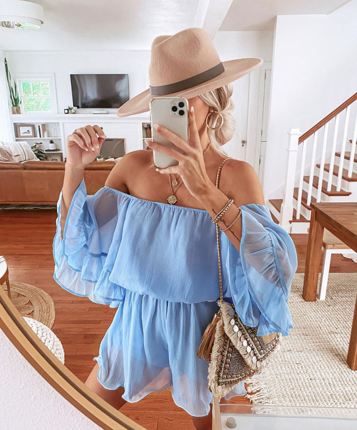 Dame Off-Shoulder Kort Kjole med voluminøse ærmer og flydende kant Stilla