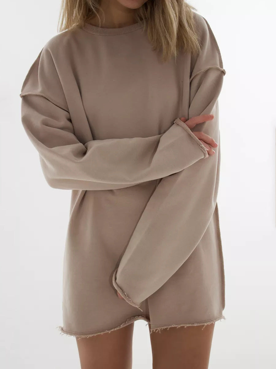 Kvinders afslappede oversized pullover med trendy detaljer og frynset kant Skovae