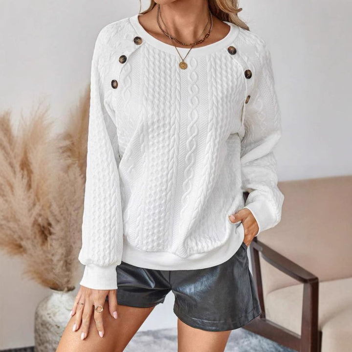 Dame Grovstrikpullover med dekorative knapper Stilla