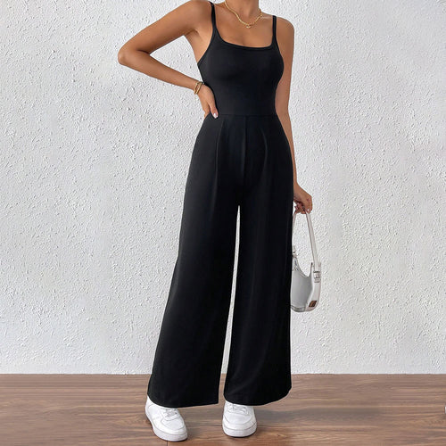 Kvinders afslappede jumpsuit med slanke stropper og elegant snit Stilla
