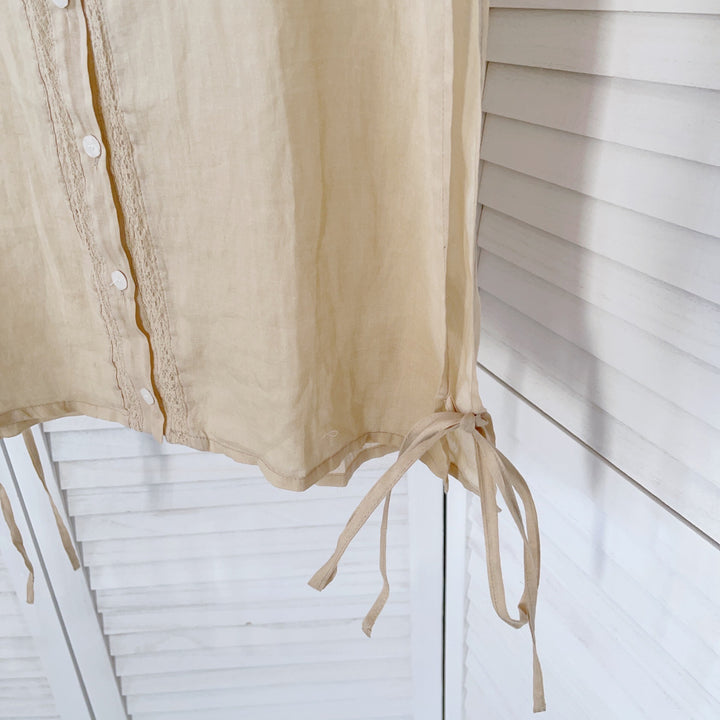 Femme Elegante Kortærmet bluse med omfattende broderi Stilla