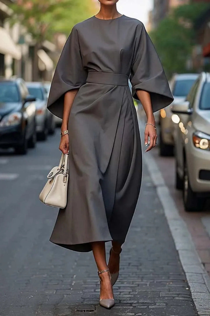 Dame elegant Maxikjole med oversized ærmer og tætsiddende bælte Stilla