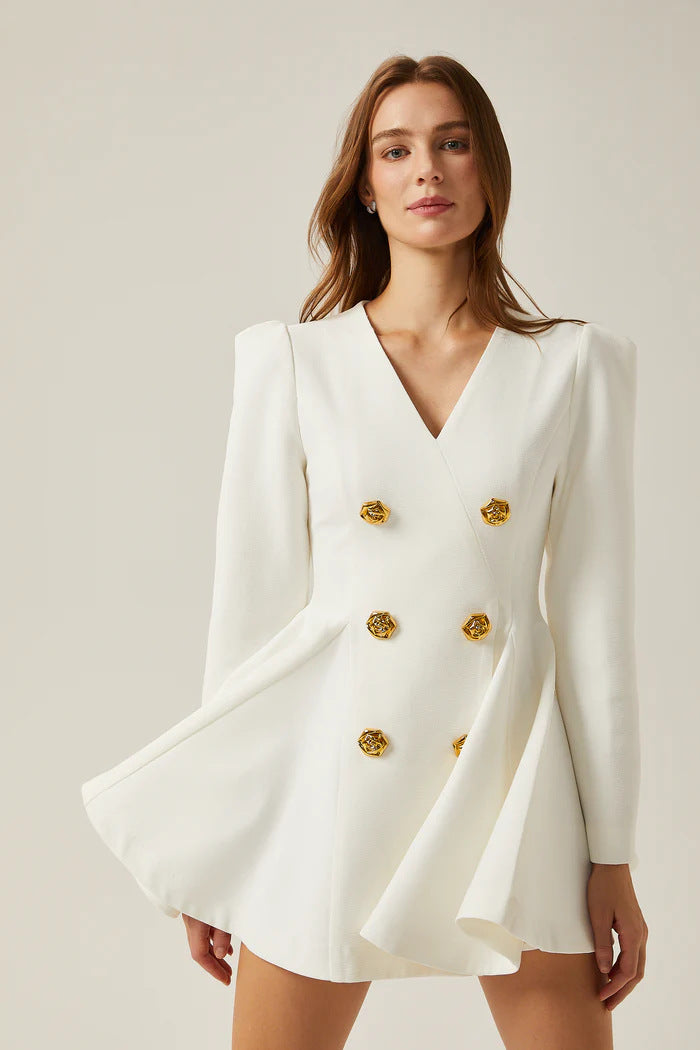 Dame elegant blazer-kjole med dobbelt knaplukning og svingende skørt Stilla