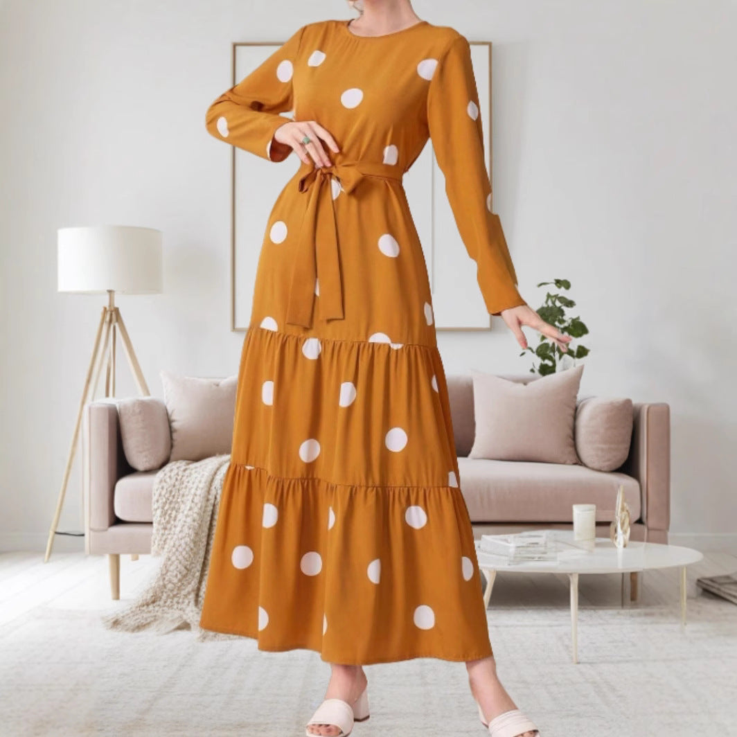 Dame Maxikjole med legende polka-dot mønster og elegant bindebælte Stilla