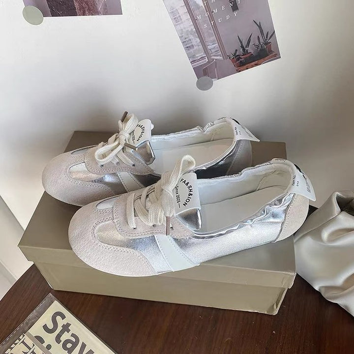 Dame sportliches sneakers med åndbart overmateriale og fleksibel sålrand Stilla