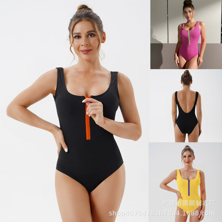 Dame Sporty One-Piece Badedragt med gennemgående lynlås og fashionable accenter Stilla