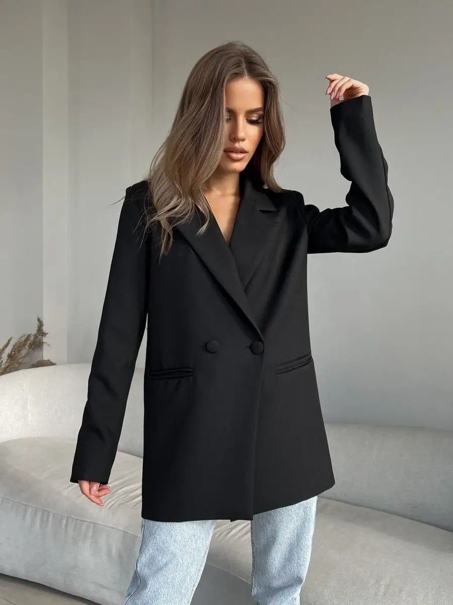 Dame elegant dobbeltrækket blazer med praktiske lommer og afslappet snit Stilla