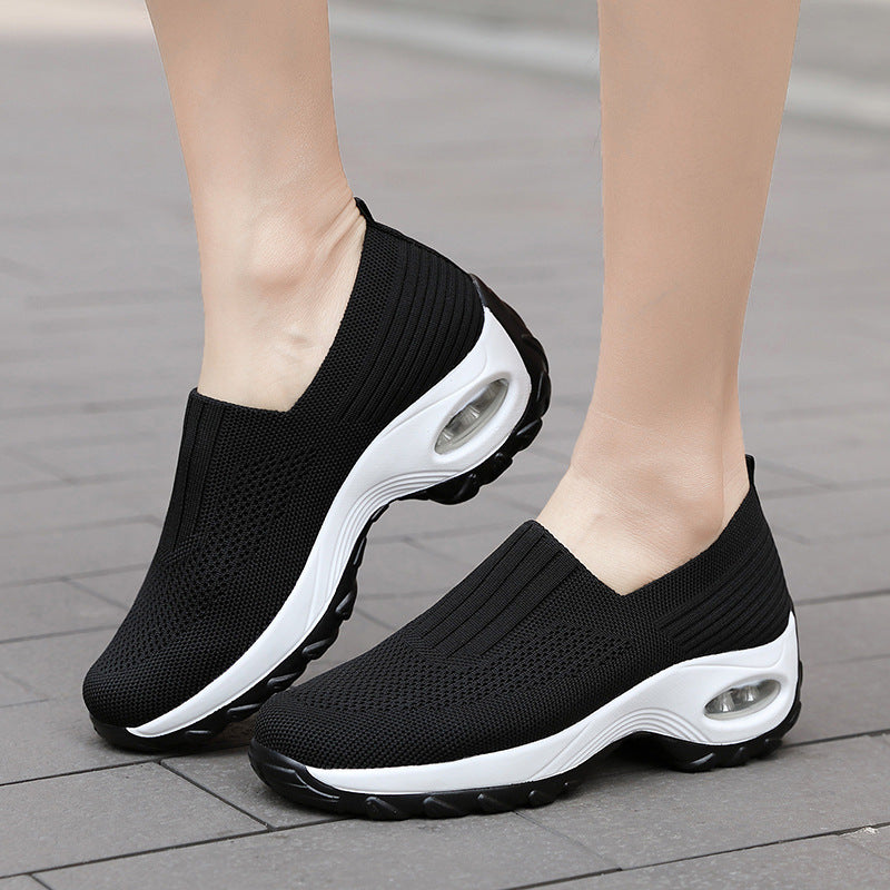 Dame Lettere Slip-On Sneakers med åndbart mesh-overmateriale og støddæmpende sål Stilla