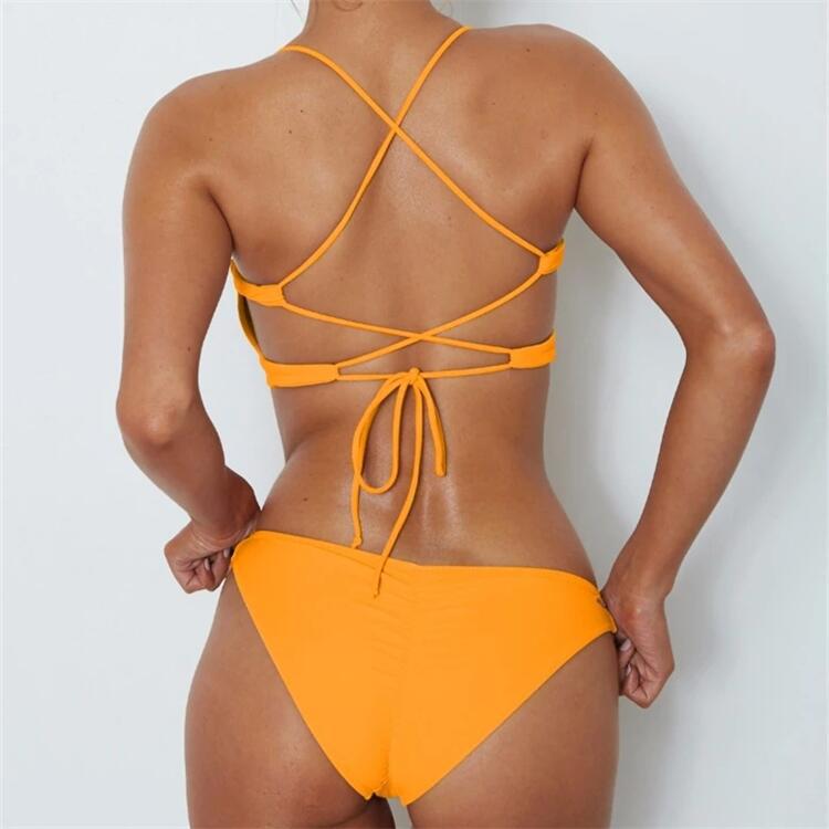 Dame Bandeau-Bikini-Sæt med minimalistiske linjer og justerbare bånd Stilla