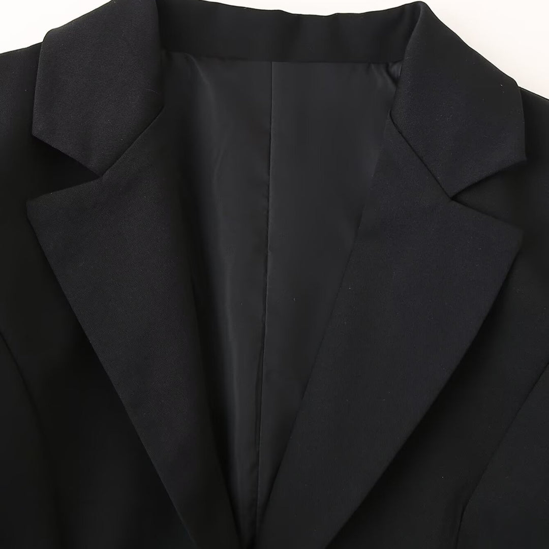Femme Taljeret Blazer med slank silhuet Stilla