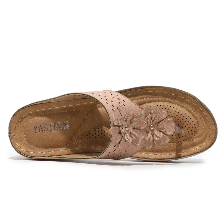 Dame flip-flops med florale accenter Stilla