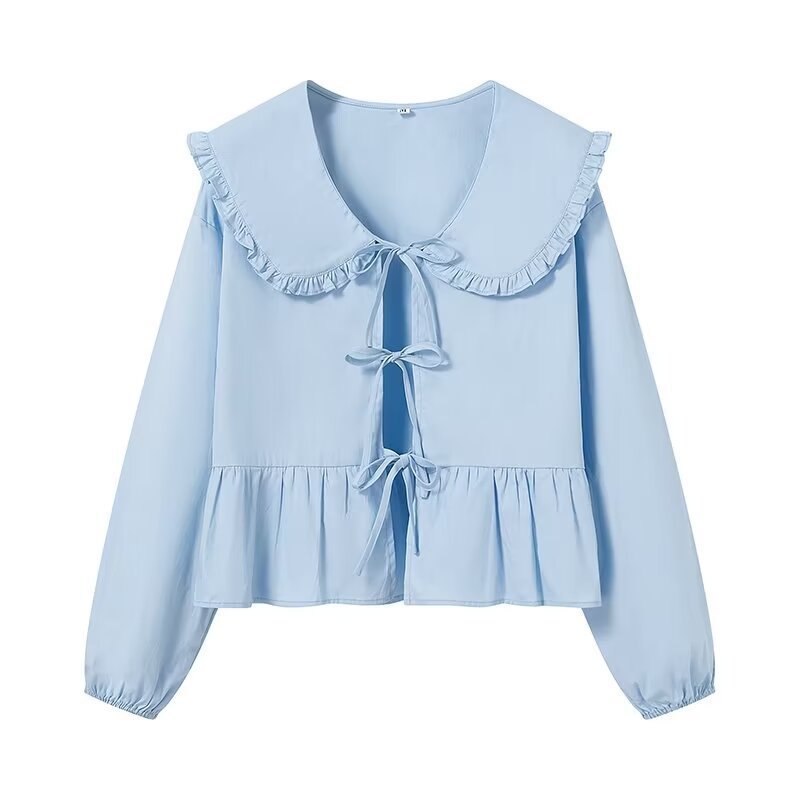 Damebluse med rynkedetalje og elegant krave Stilla