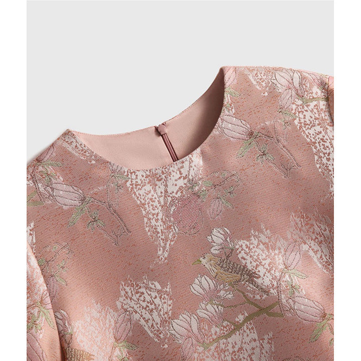 Damekjole med blomsterdesign og elegant snit Stilla
