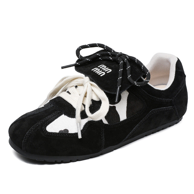 Dame Sporty Suede Sneakers med Dyretryk Accenter Stilla