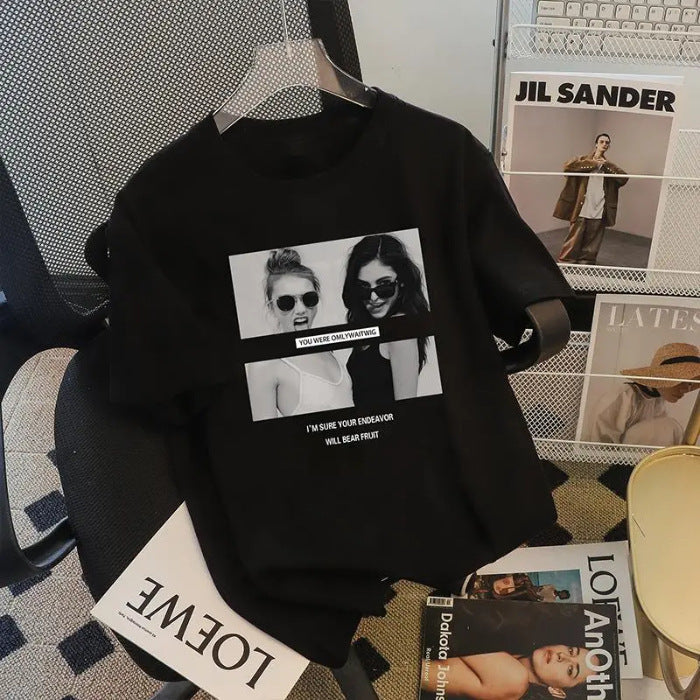 Dame T-shirt med kreativt design og inspirerende tekst Stilla