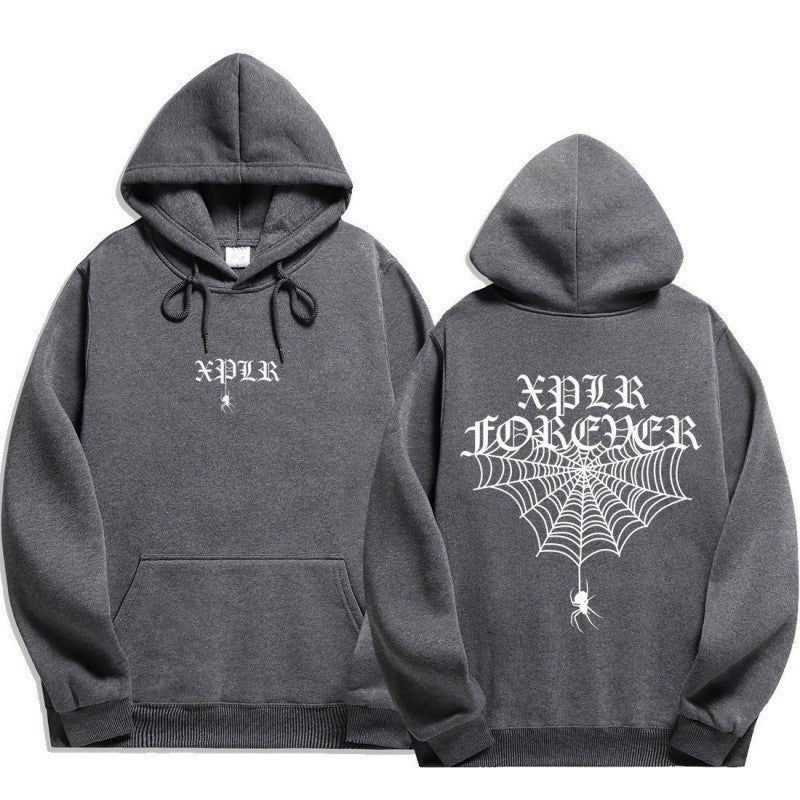 Kvinders hoodie med seje grafiske prints og kængurulomme Skovae