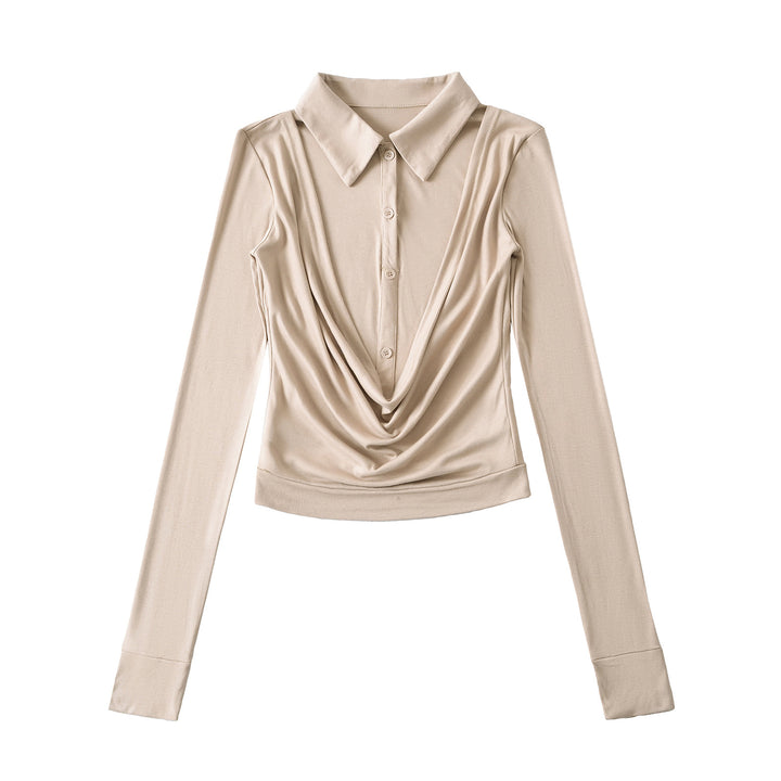 Damebluse med smart draperingseffekt og knapdetalje Stilla