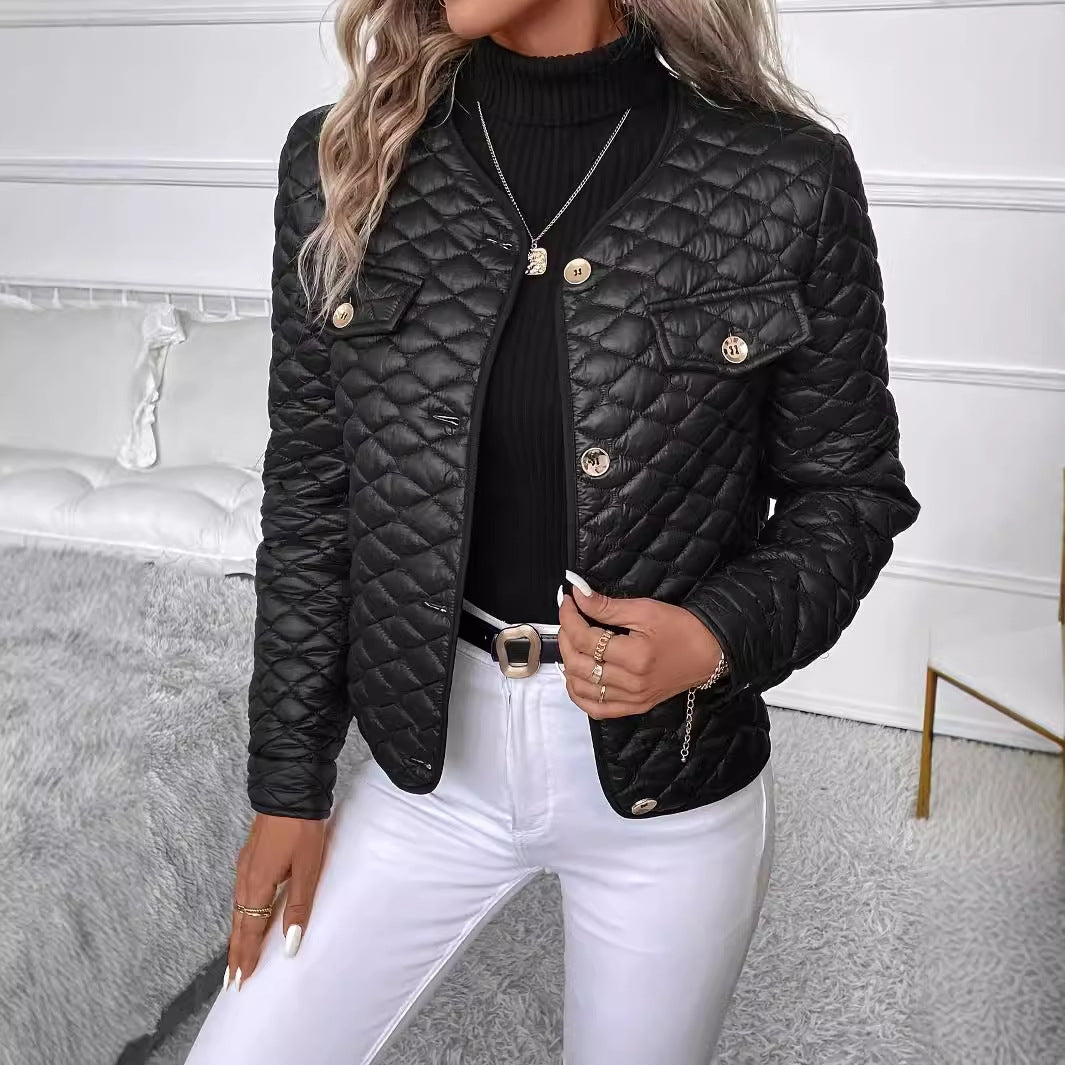 Dame quiltet kort jakke med elegant krave Stilla