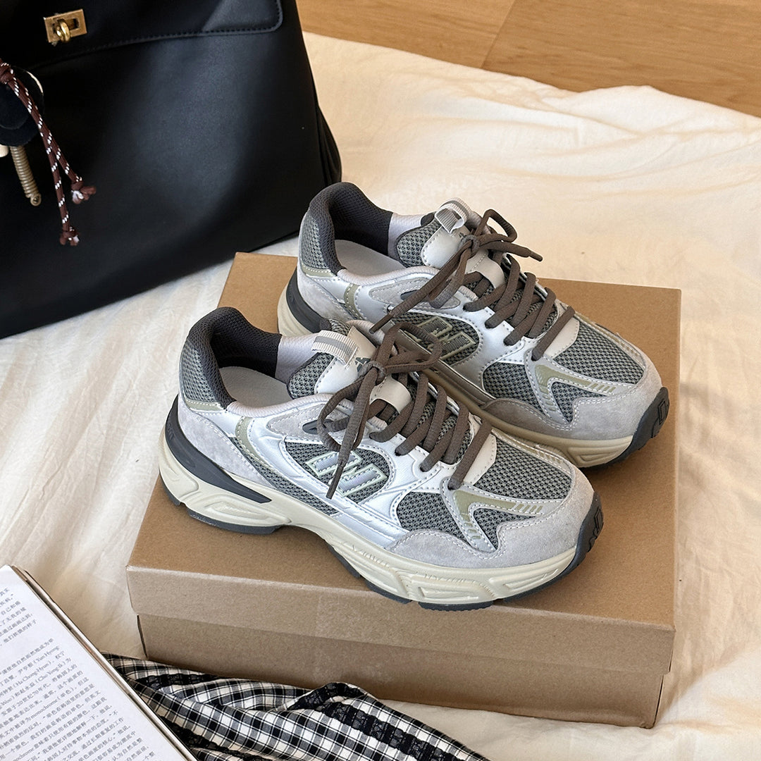 Femme Athletic Chunky Sneakers med åndbart mesh og komfortpolstring Stilla