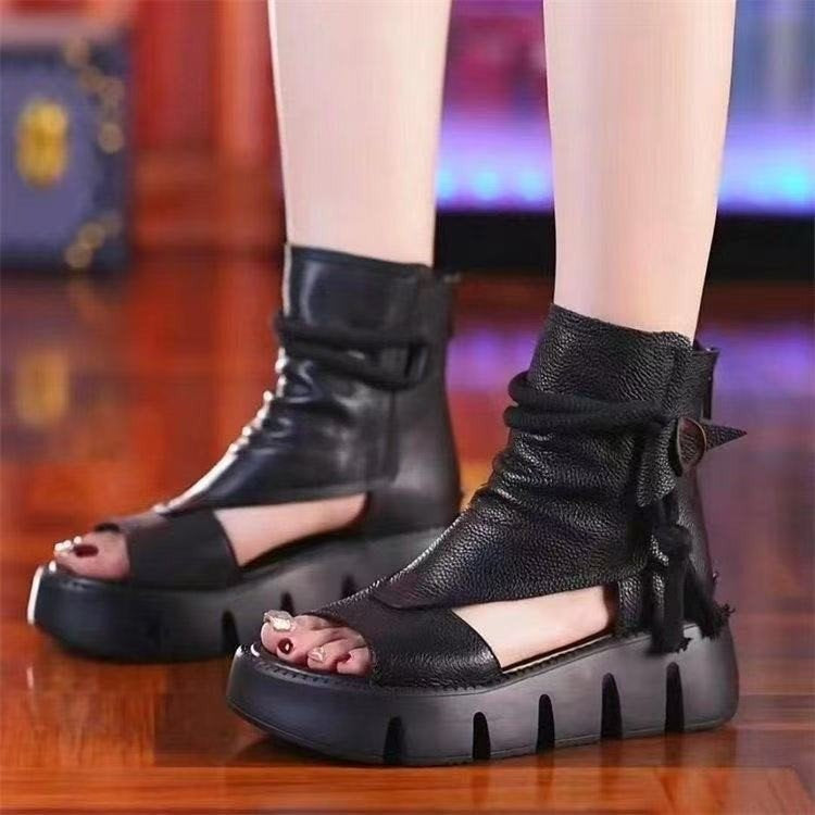 Dame trendy åbne sandaler med asymmetrisk design og skridsikker sål Stilla