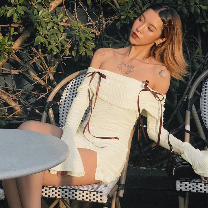 Dame Off-Shoulder Top med bånddetaljer og eksklusive ærmelukninger Stilla